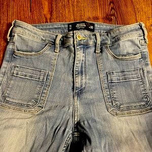 Hollister, high-rise size 11 Jean leggings